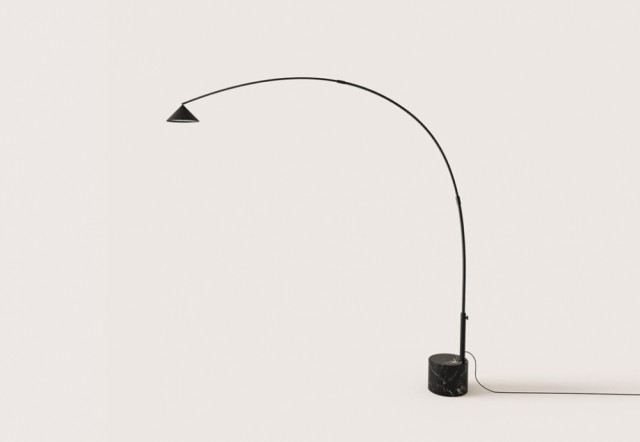 Sort armatur - sort lampehode - sort gulvfot